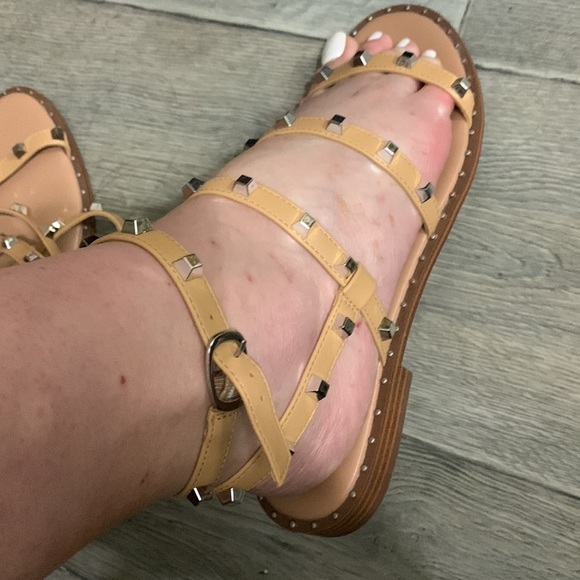 Studded wrap around ankle sandals (studs look so high end!!) - Picture 3 of 6